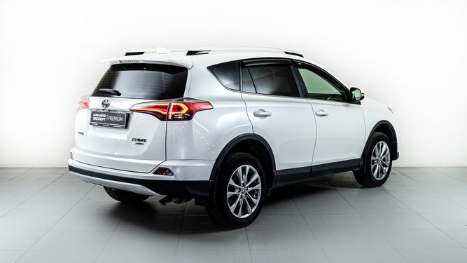 RAV4