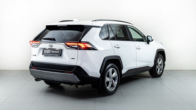 RAV4